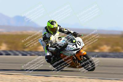 media/Feb-12-2022-SoCal Trackdays (Sat) [[3b21b94a56]]/Turn 11 Inside (155pm)/